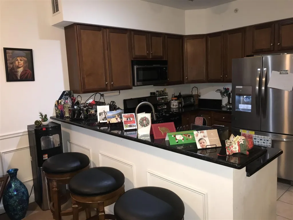 33 Naomis Way Colchester VT 05446