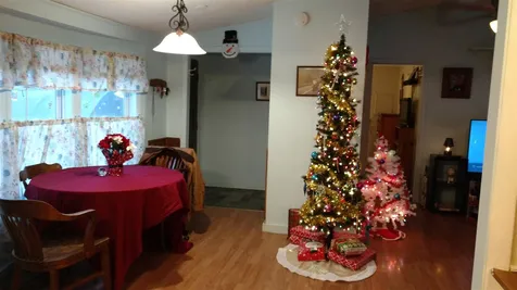 20 Ellen Brook Road Hillsborough NH 03244