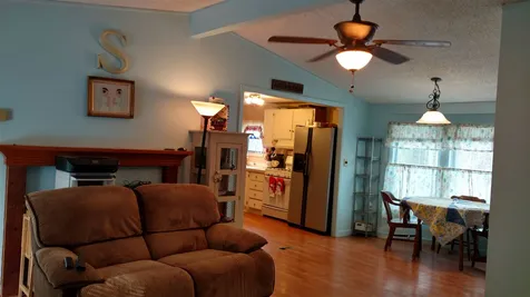 20 Ellen Brook Road Hillsborough NH 03244