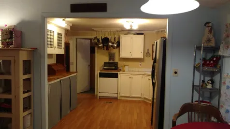 20 Ellen Brook Road Hillsborough NH 03244