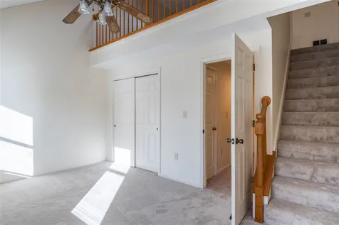 164 Bartemus Trail Nashua NH 03063
