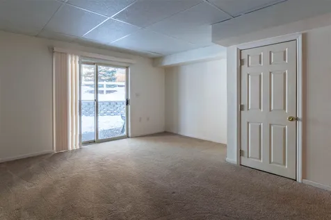 164 Bartemus Trail Nashua NH 03063