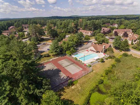 164 Bartemus Trail Nashua NH 03063