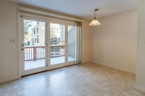 164 Bartemus Trail Nashua NH 03063