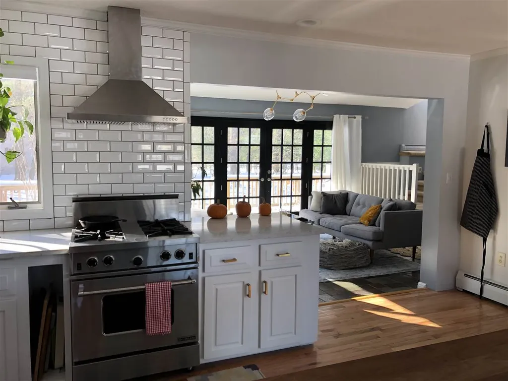630 Blakely Road Colchester VT 05446