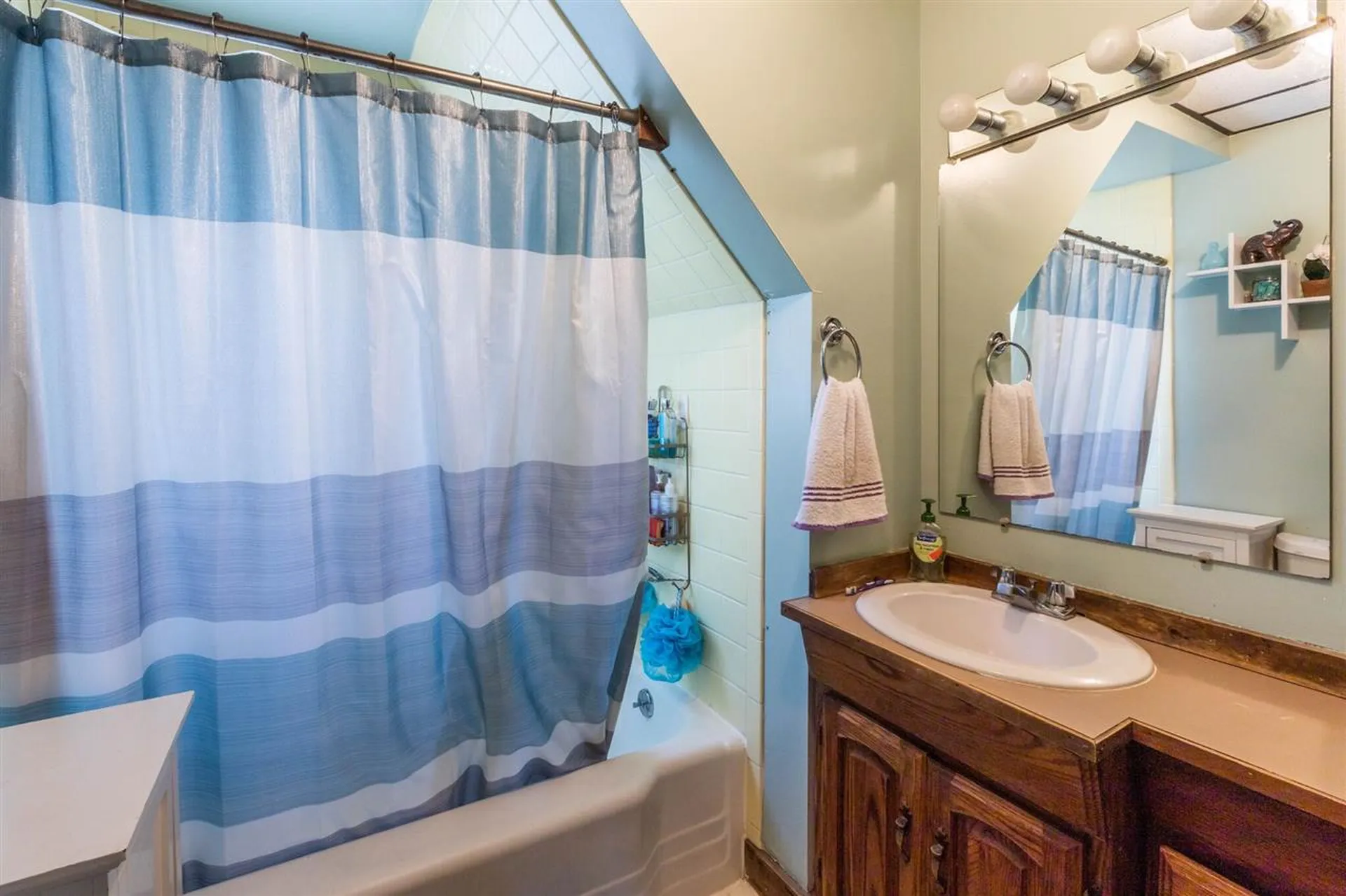 10 Baker Street Dover NH 03820