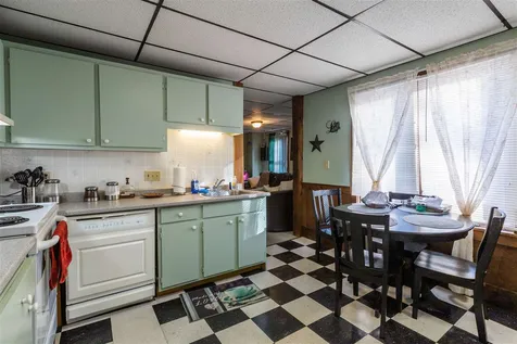 10 Baker Street Dover NH 03820