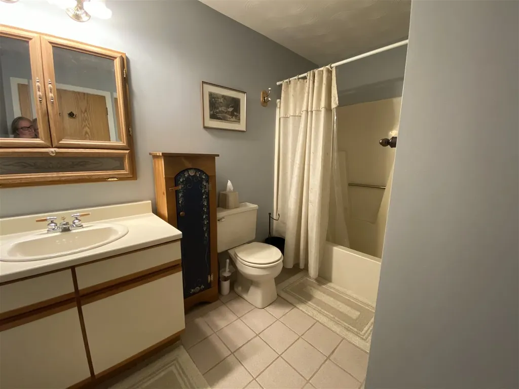 110 Breezy Point Road Antrim NH 03440