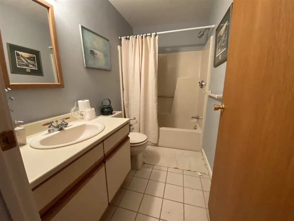 110 Breezy Point Road Antrim NH 03440