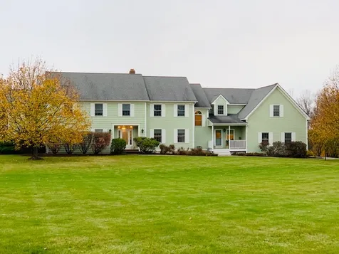 622 Ridgefield Road Shelburne VT 05482