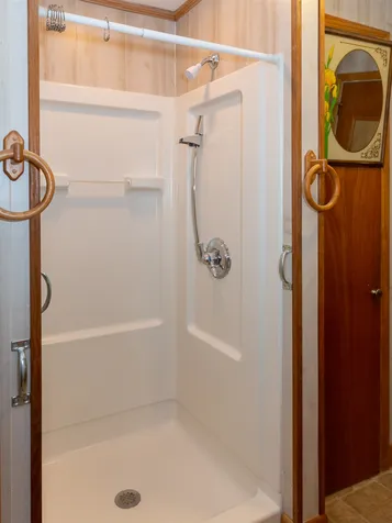 4 Kadra Street Brentwood NH 03833