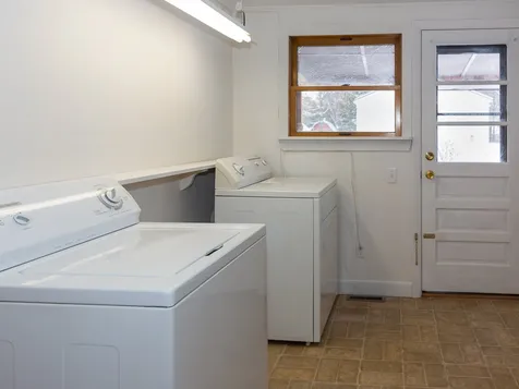 4 Kadra Street Brentwood NH 03833