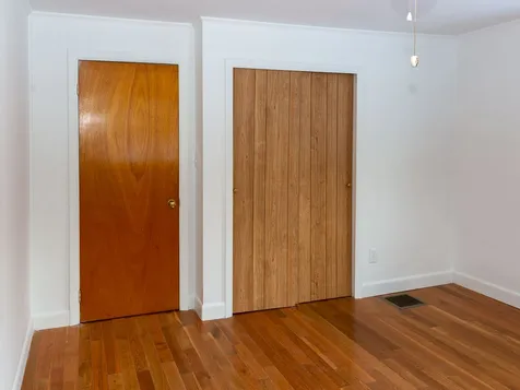 4 Kadra Street Brentwood NH 03833