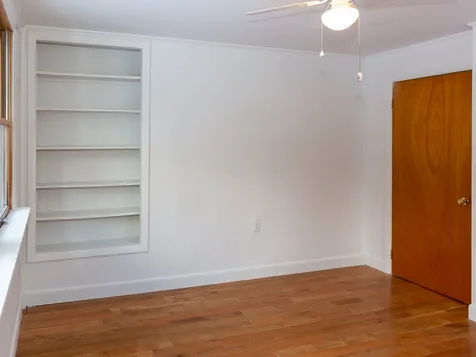 4 Kadra Street Brentwood NH 03833