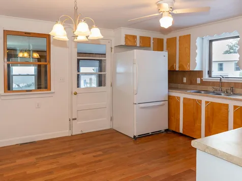 4 Kadra Street Brentwood NH 03833