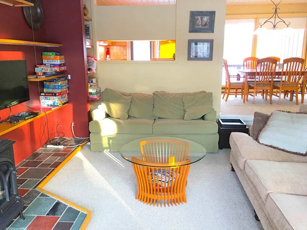 23 Drumleys South Road Warren VT 05674