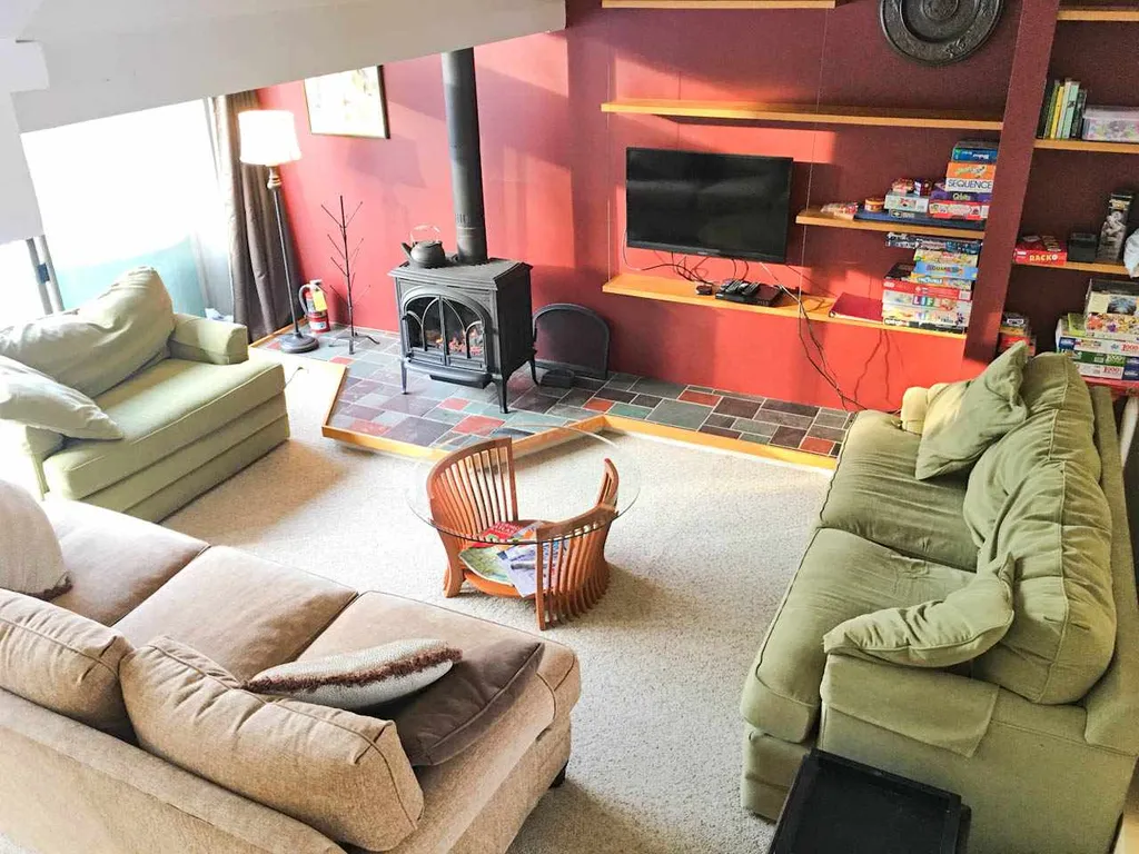 23 Drumleys South Road Warren VT 05674