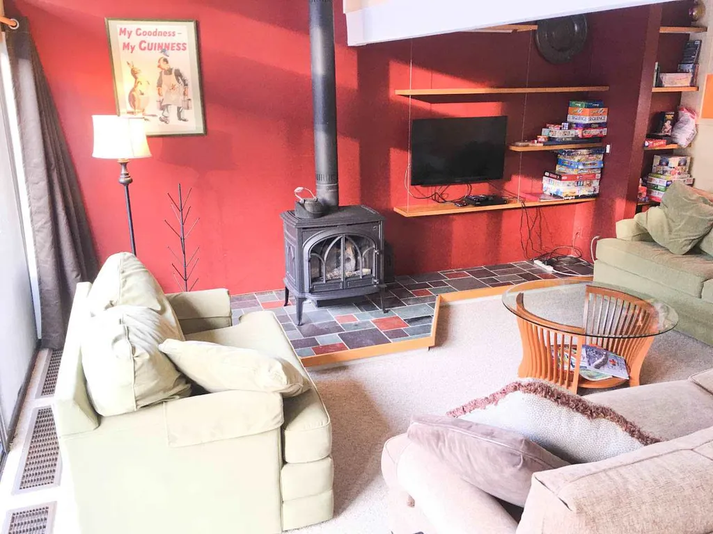 23 Drumleys South Road Warren VT 05674