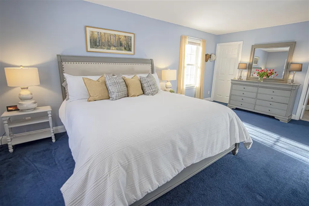 7 Pointe Sewall Road Wolfeboro NH 03894