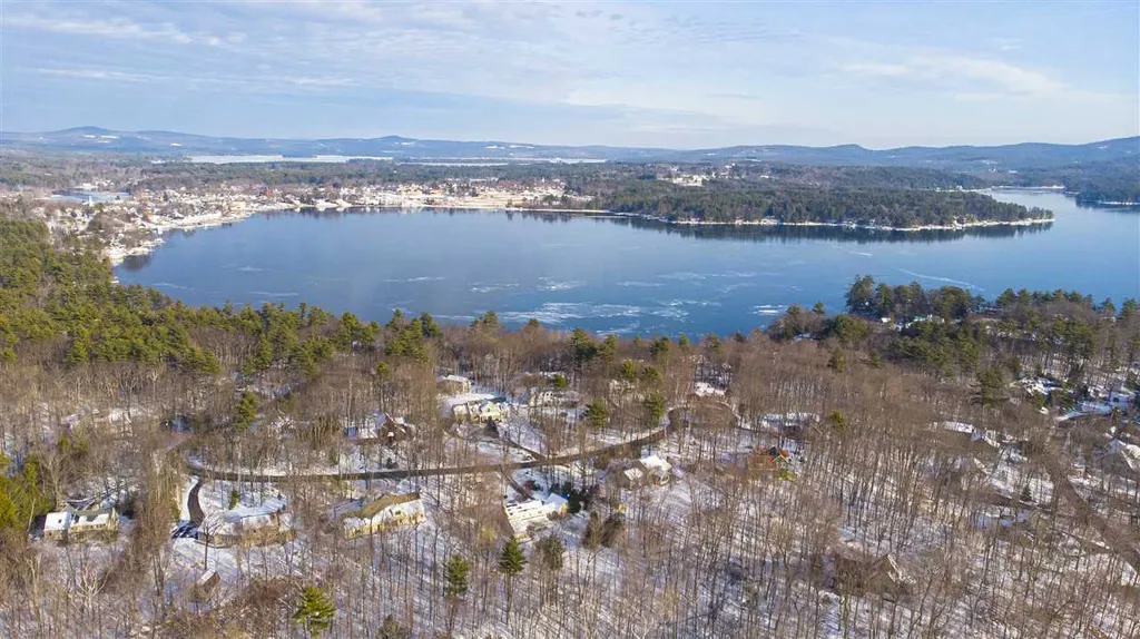 7 Pointe Sewall Road Wolfeboro NH 03894
