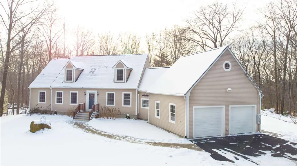 7 Pointe Sewall Road Wolfeboro NH 03894