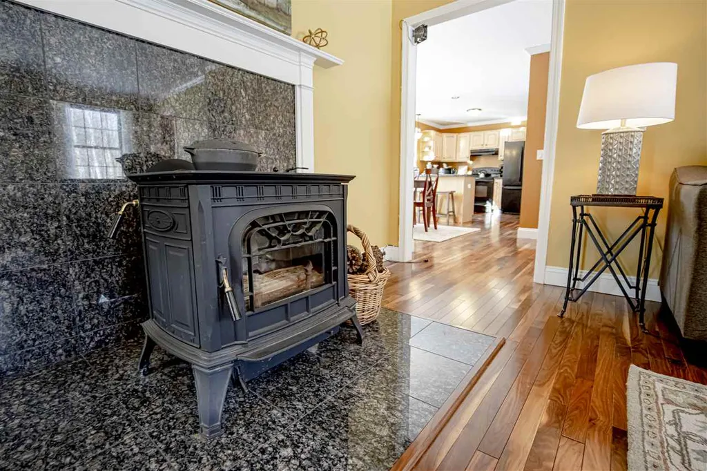 7 Pointe Sewall Road Wolfeboro NH 03894