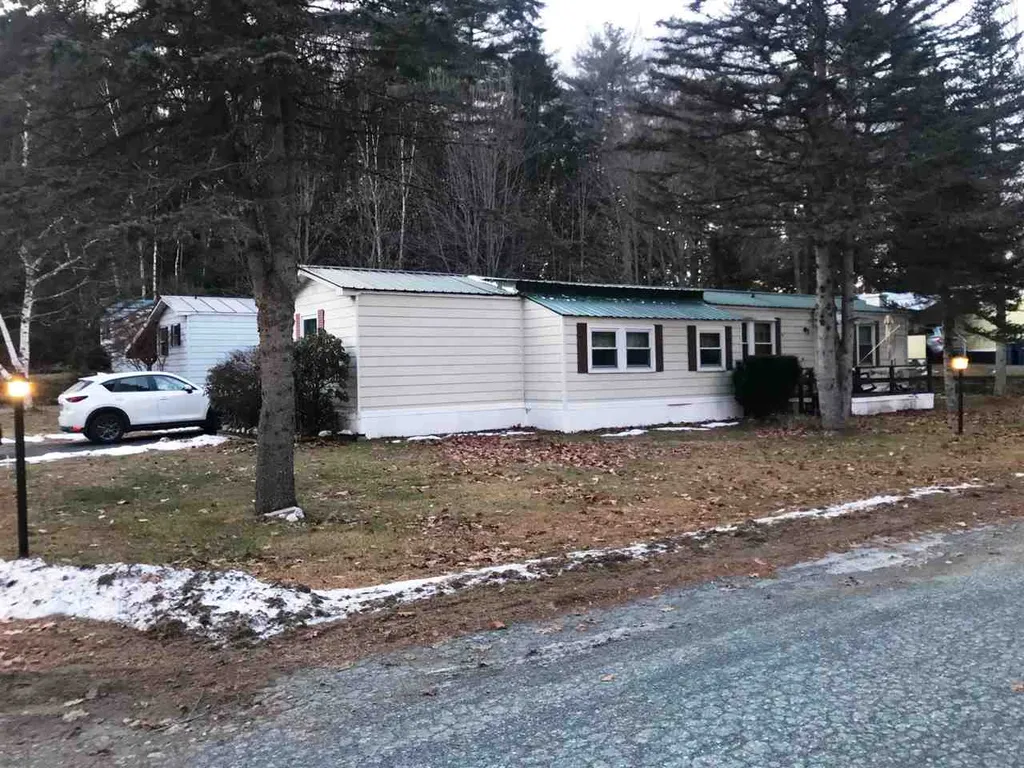 65 Larch Lane Hartford VT 05001