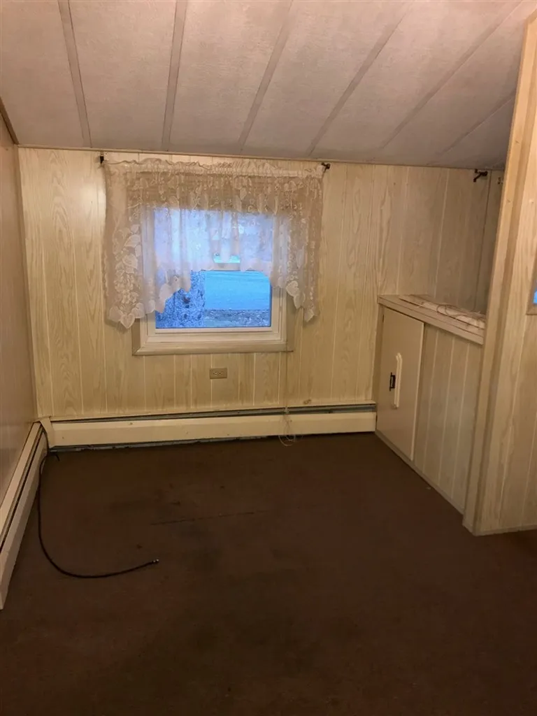 65 Larch Lane Hartford VT 05001