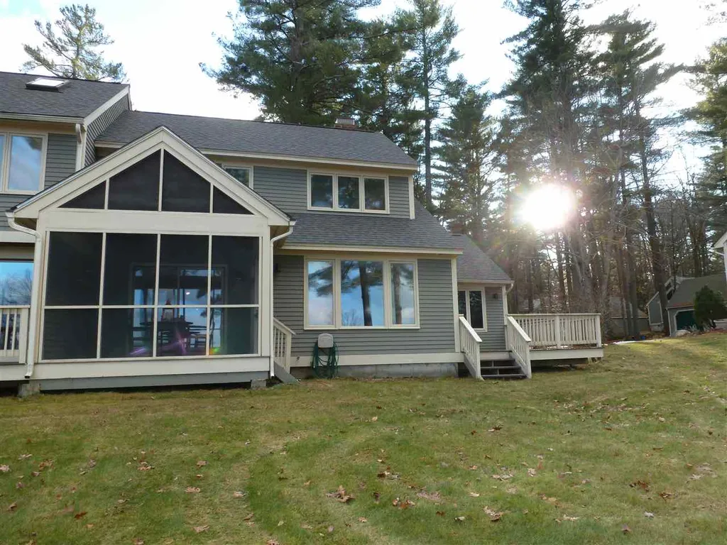 13 Point Breeze Road Wolfeboro NH 03894