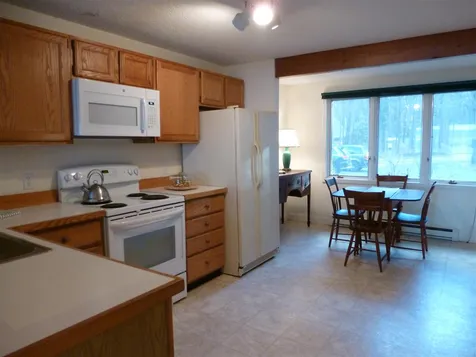 13 Point Breeze Road Wolfeboro NH 03894