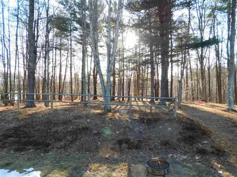 56 Deer Run Lane Northwood NH 03261