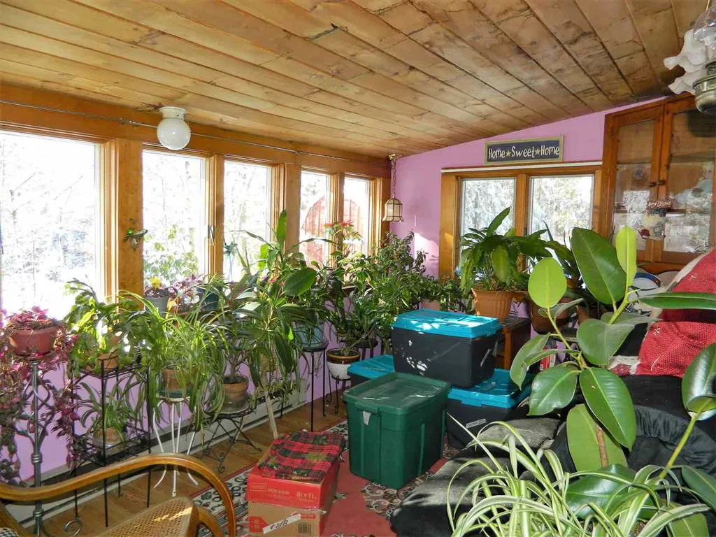 439 Deer Meadow Road Webster NH 03303