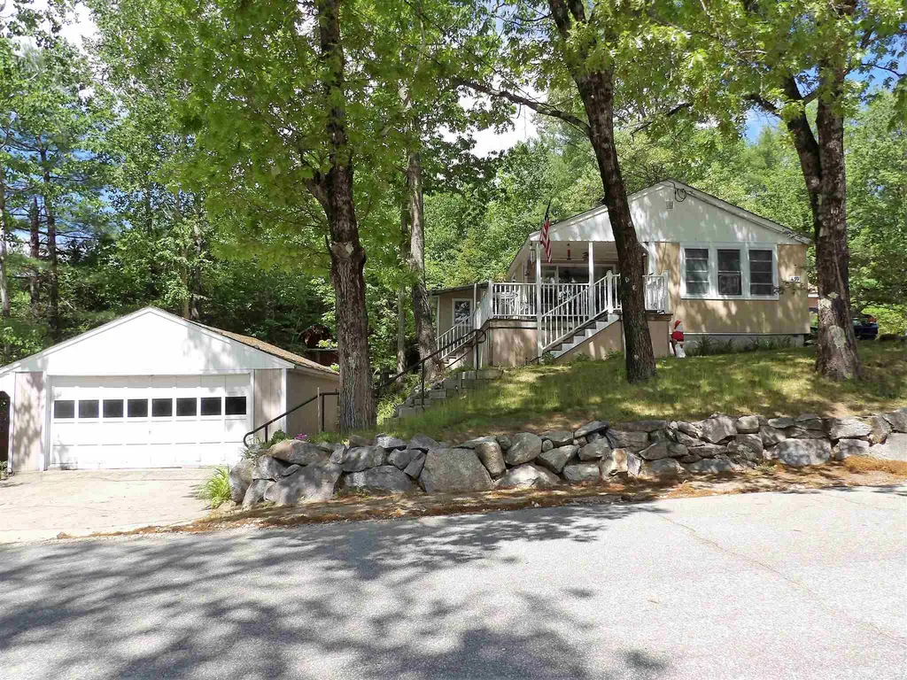 439 Deer Meadow Road Webster NH 03303
