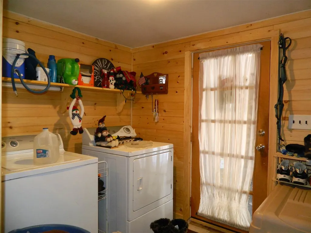 439 Deer Meadow Road Webster NH 03303
