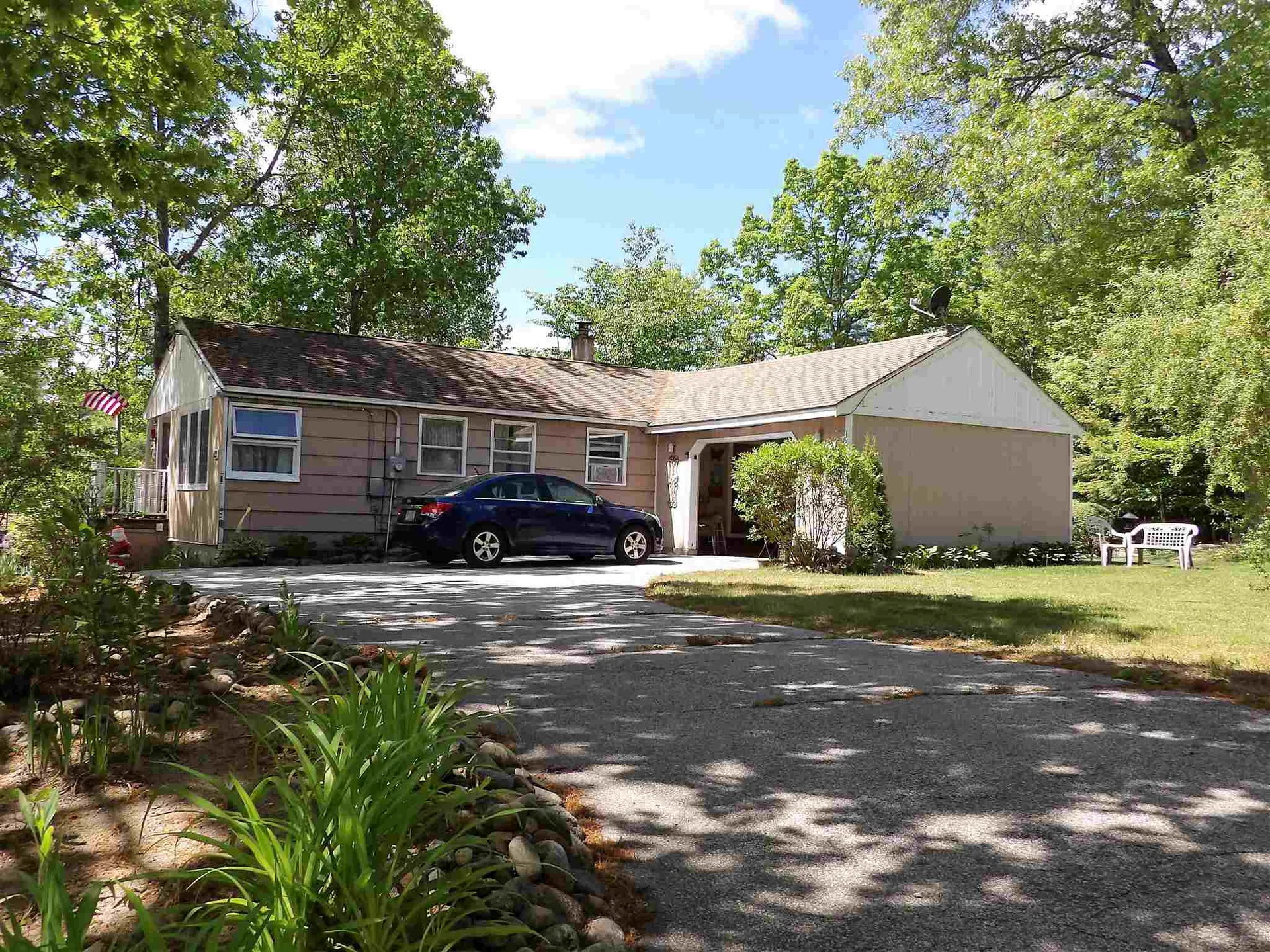 439 Deer Meadow Road Webster NH 03303
