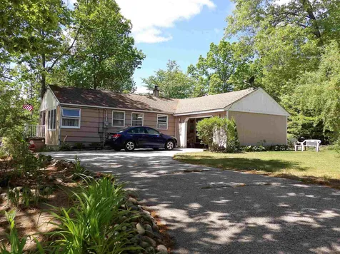 439 Deer Meadow Road Webster NH 03303
