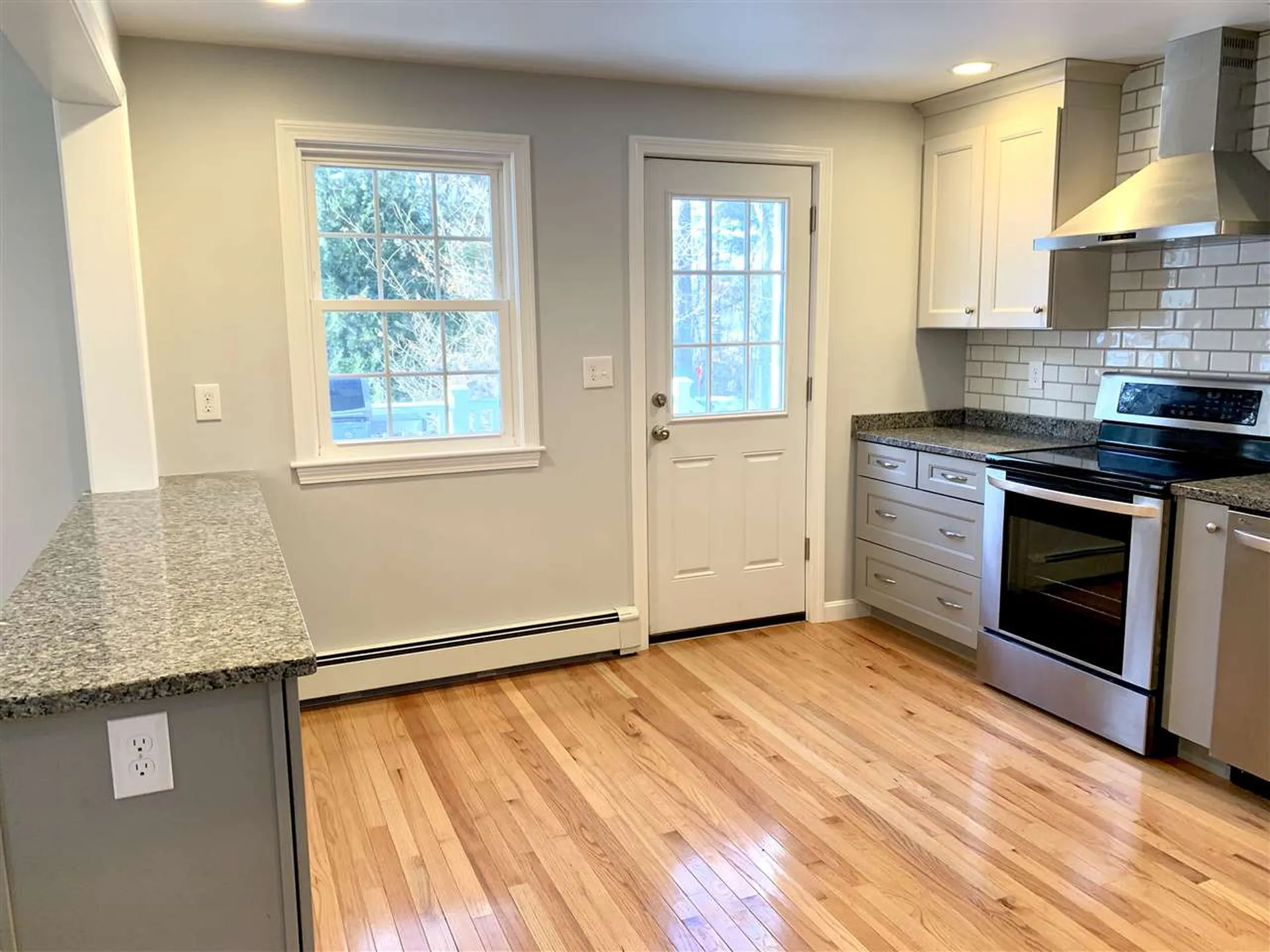 12 Paul Avenue Derry NH 03038