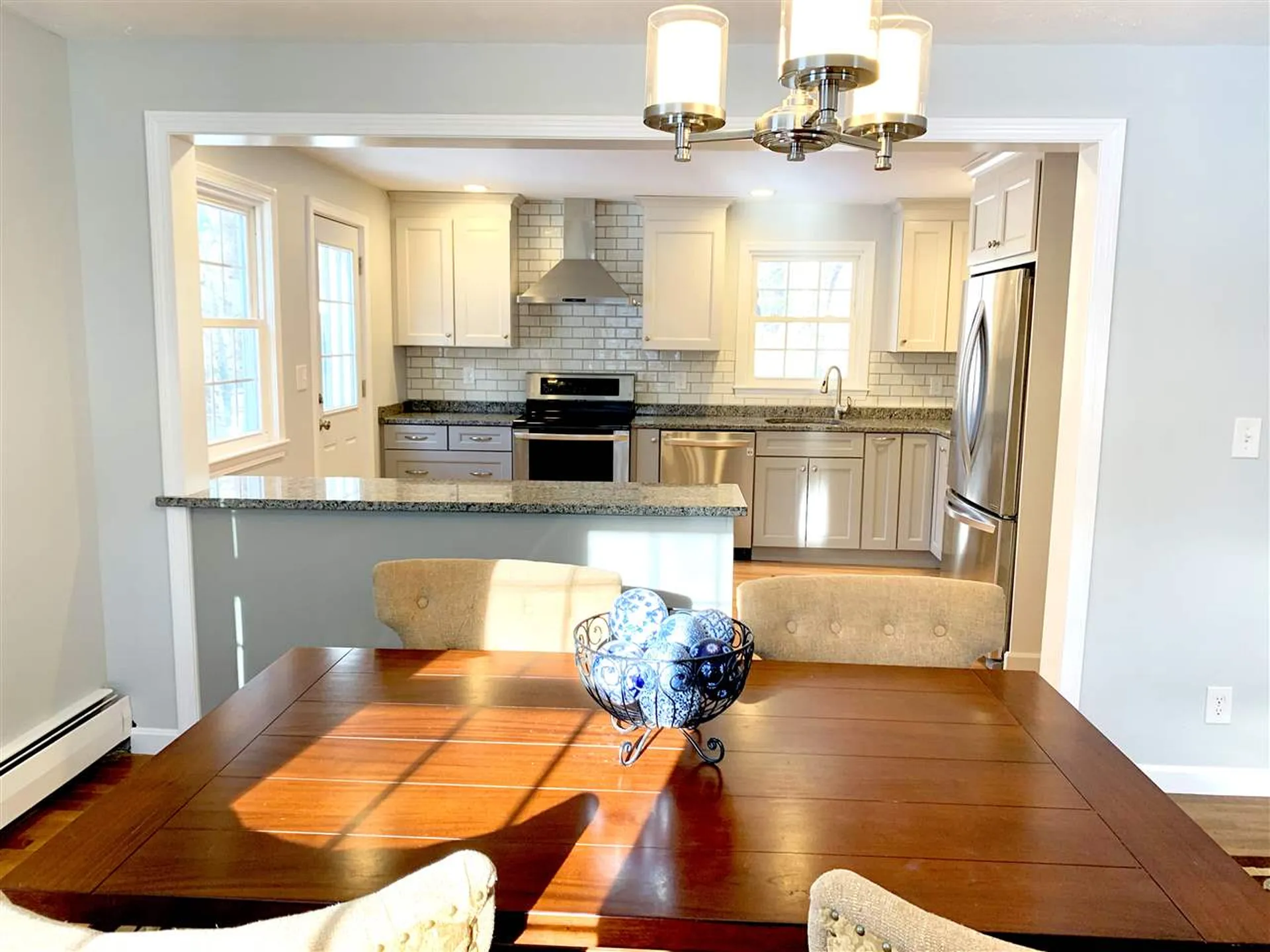 12 Paul Avenue Derry NH 03038