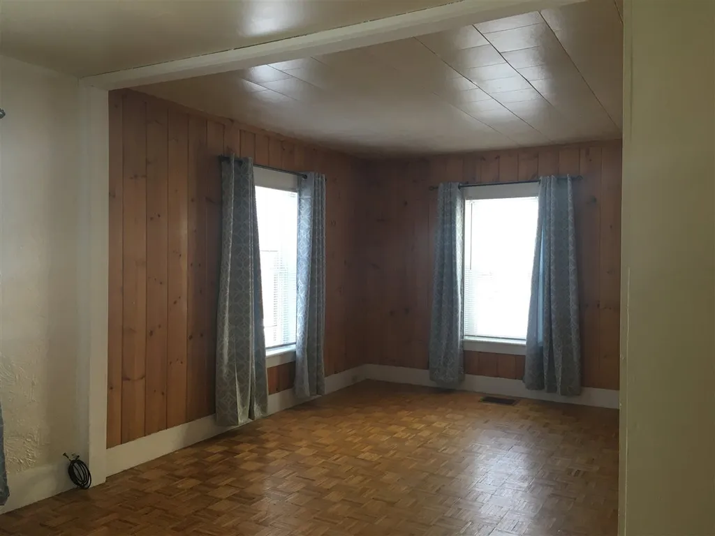 509 Glen Road Newport City VT 05855