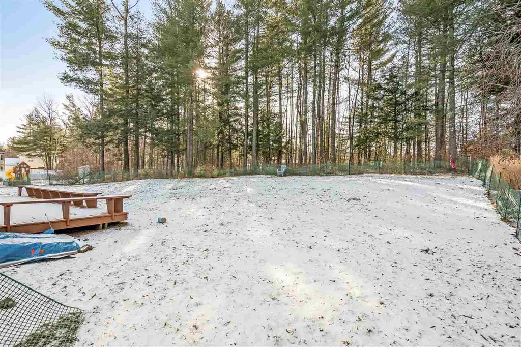 93 North Harbor Road Colchester VT 05446