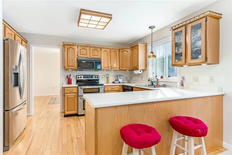 93 North Harbor Road Colchester VT 05446