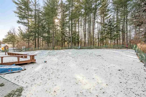 93 North Harbor Road Colchester VT 05446