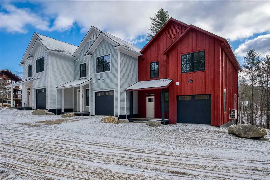 82 Hill Street Stowe VT 05672