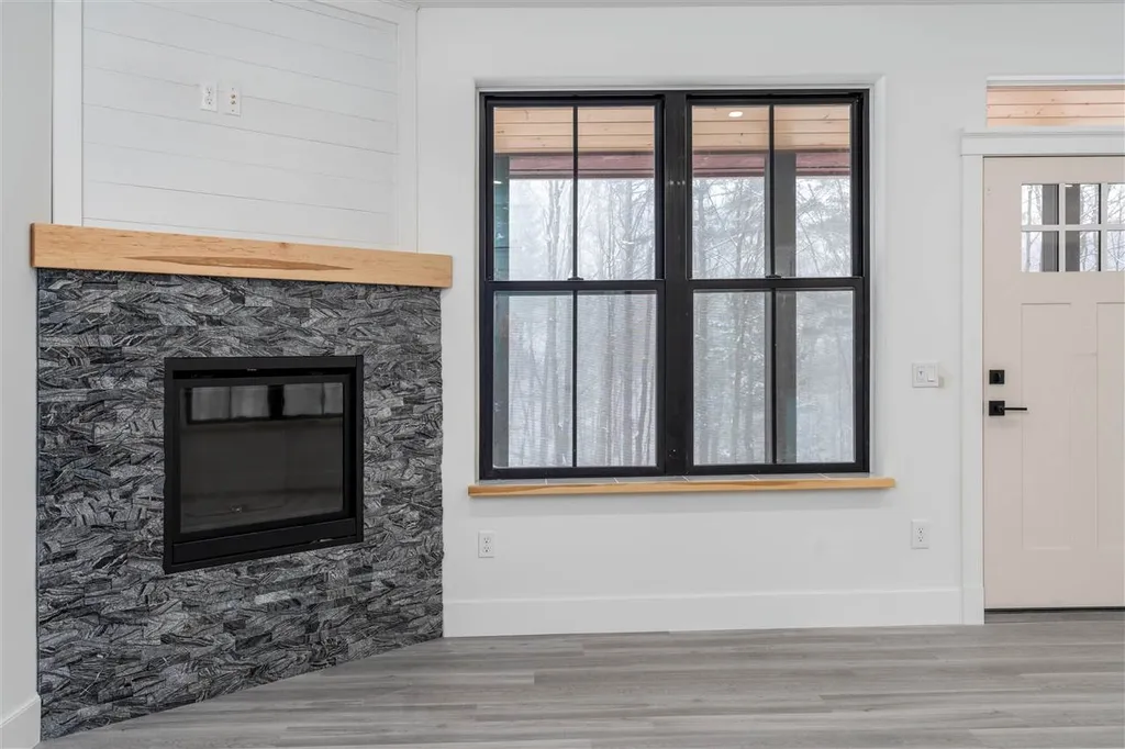 82 Hill Street Stowe VT 05672