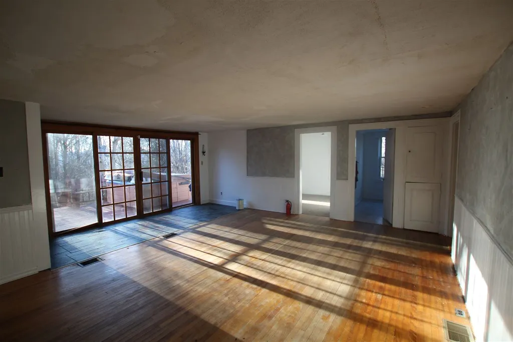 445 Creed Hill Road Pittsford VT 05763