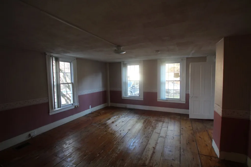 445 Creed Hill Road Pittsford VT 05763