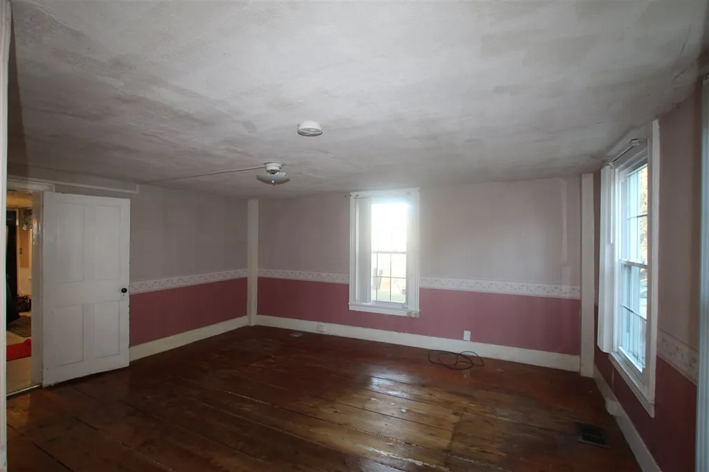 445 Creed Hill Road Pittsford VT 05763