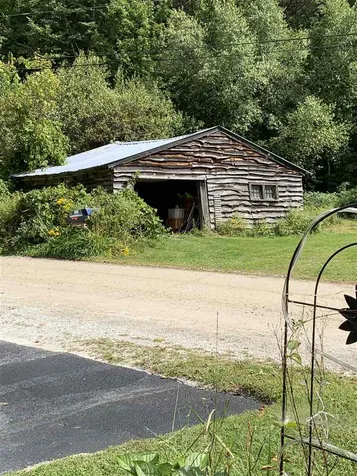 445 Creed Hill Road Pittsford VT 05763