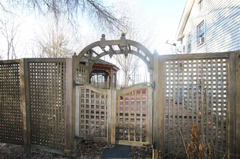445 Creed Hill Road Pittsford VT 05763