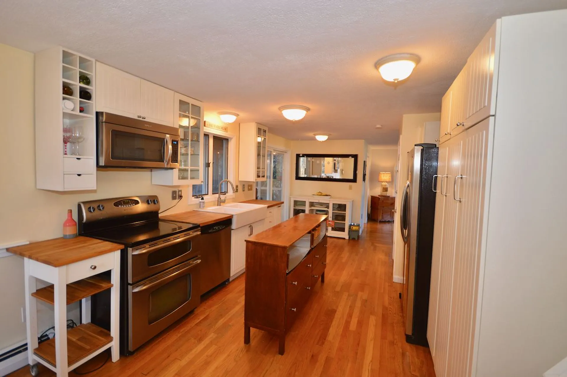 31 Rolling Ridge Road Londonderry NH 03053